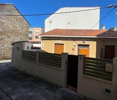 Casa Xulio Camba Villa Villanueva De Arosa Luaran gambar